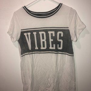 Vibes American Eagle Soft & Sexy Tee